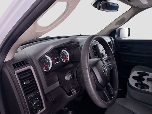 Used 2019 RAM 1500 Express image 22