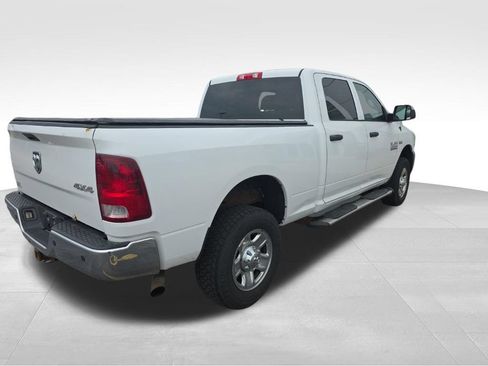 Used 2016 RAM 2500 Tradesman w/ Chrome Appearance Group AWD/4WD image 6