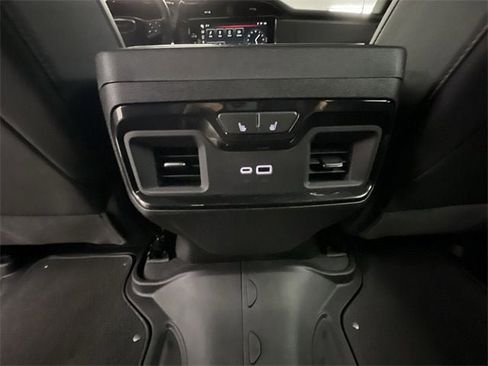 Certified 2024 GMC Sierra 2500 AT4 w/ Technology Package image 20