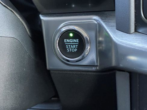 Used 2021 Ford F150 Lariat image 22