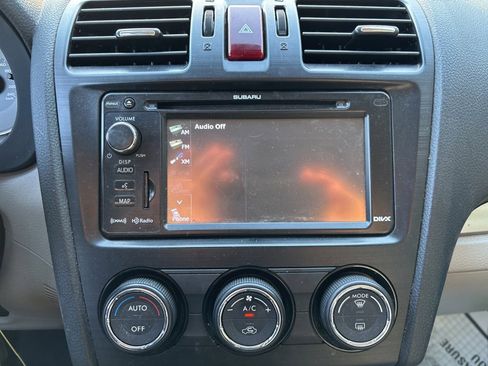 Used 2015 Subaru Forester 2.5i Limited image 17