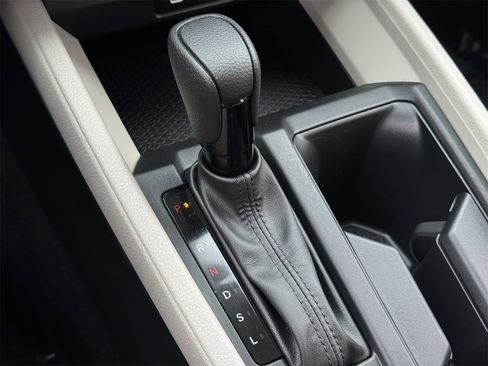 Used 2023 Honda Accord EX image 18