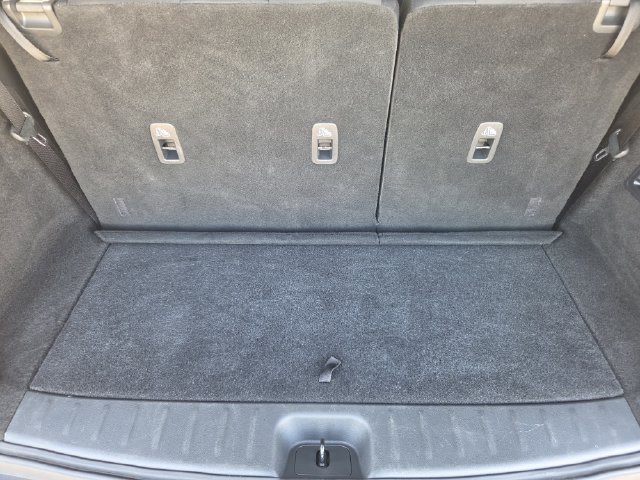 Used 2025 Nissan Pathfinder SV FWD image 26