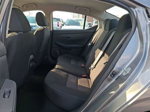 Used 2024 Nissan Sentra SV w/ Trunk Package image 10