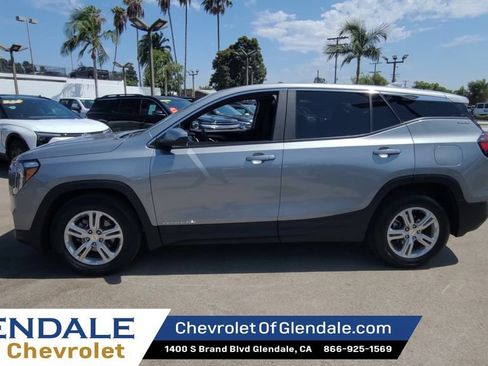Certified 2024 GMC Terrain SLE FWD image 5