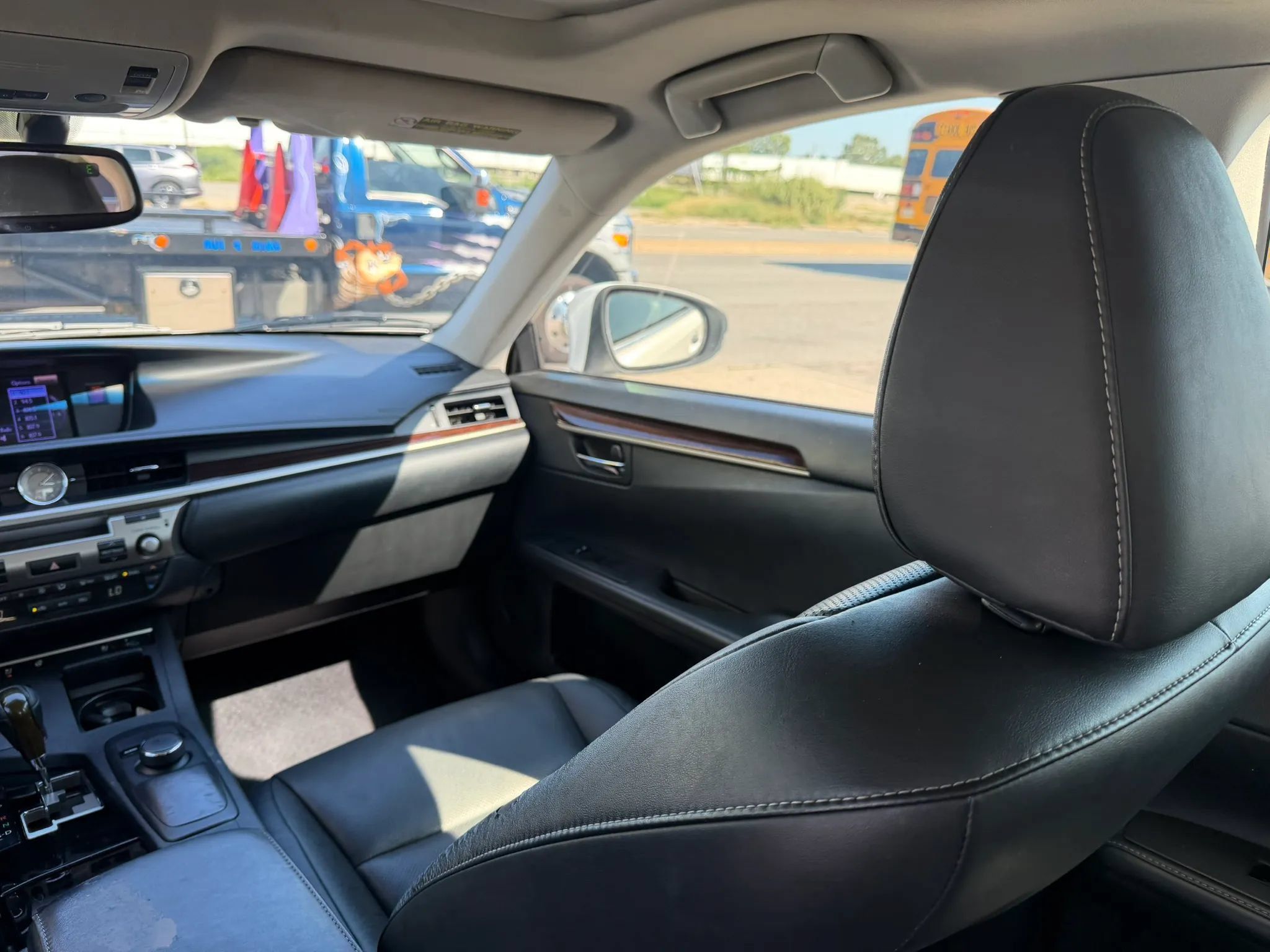 Used 2014 Lexus ES 350 w/ Premium Package FWD image 16
