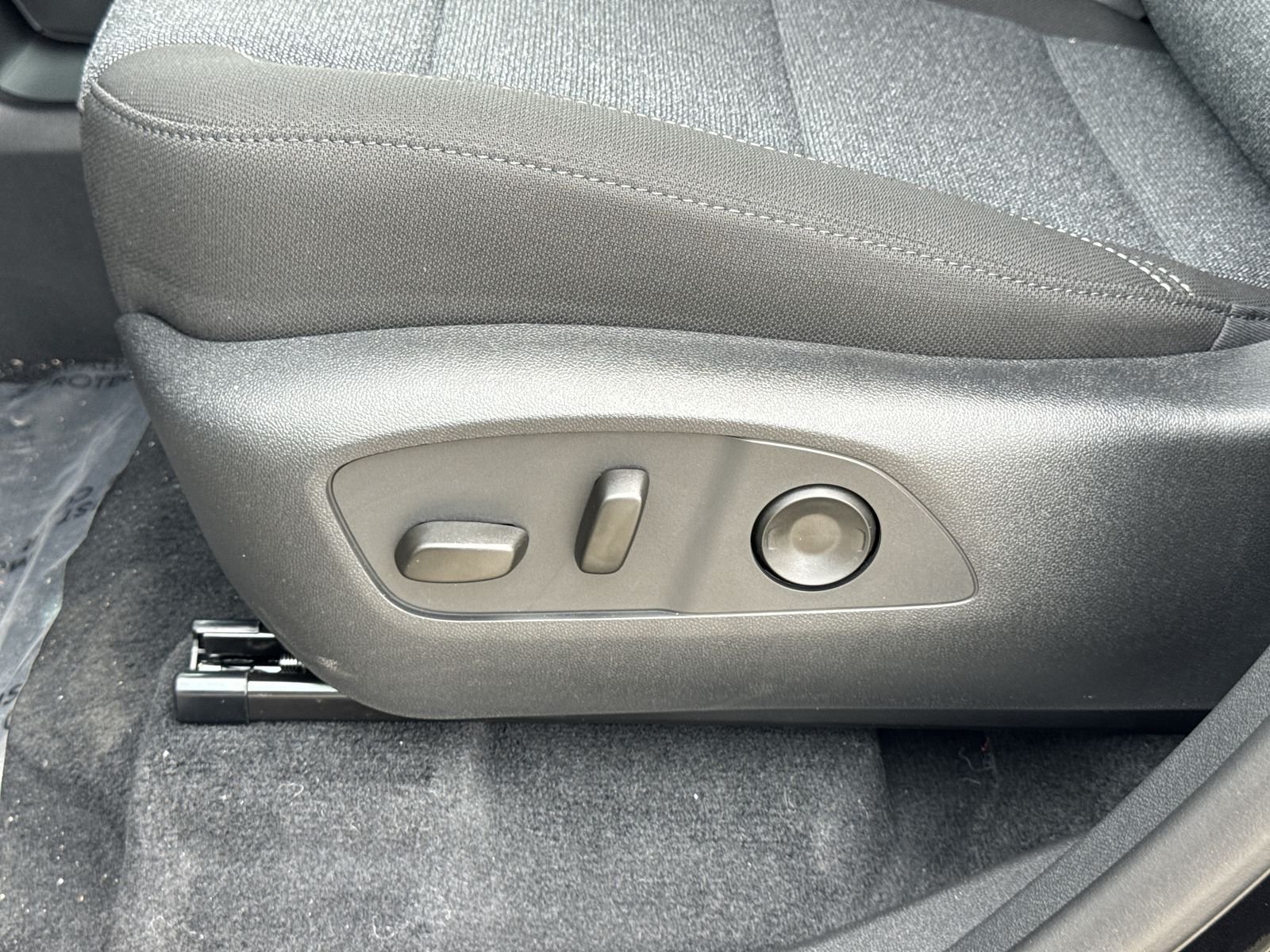 New 2026 GMC Acadia Elevation FWD image 89