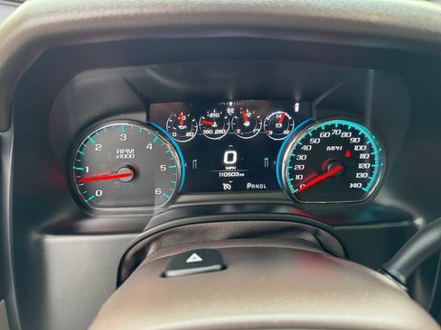 Used 2019 Chevrolet Tahoe Premier AWD/4WD image 33