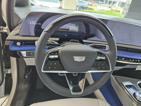 New 2025 Cadillac Optiq Sport 1 w/ LPO, ONYX Package image 10