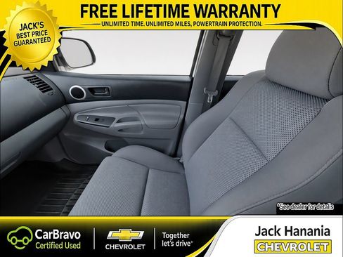 Used 2015 Toyota Tacoma 4x4 Double Cab w/ TRD Sport Package image 15