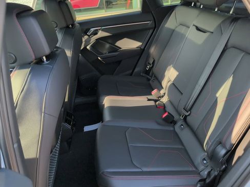 New 2025 Audi Q3 2.0T Premium image 22