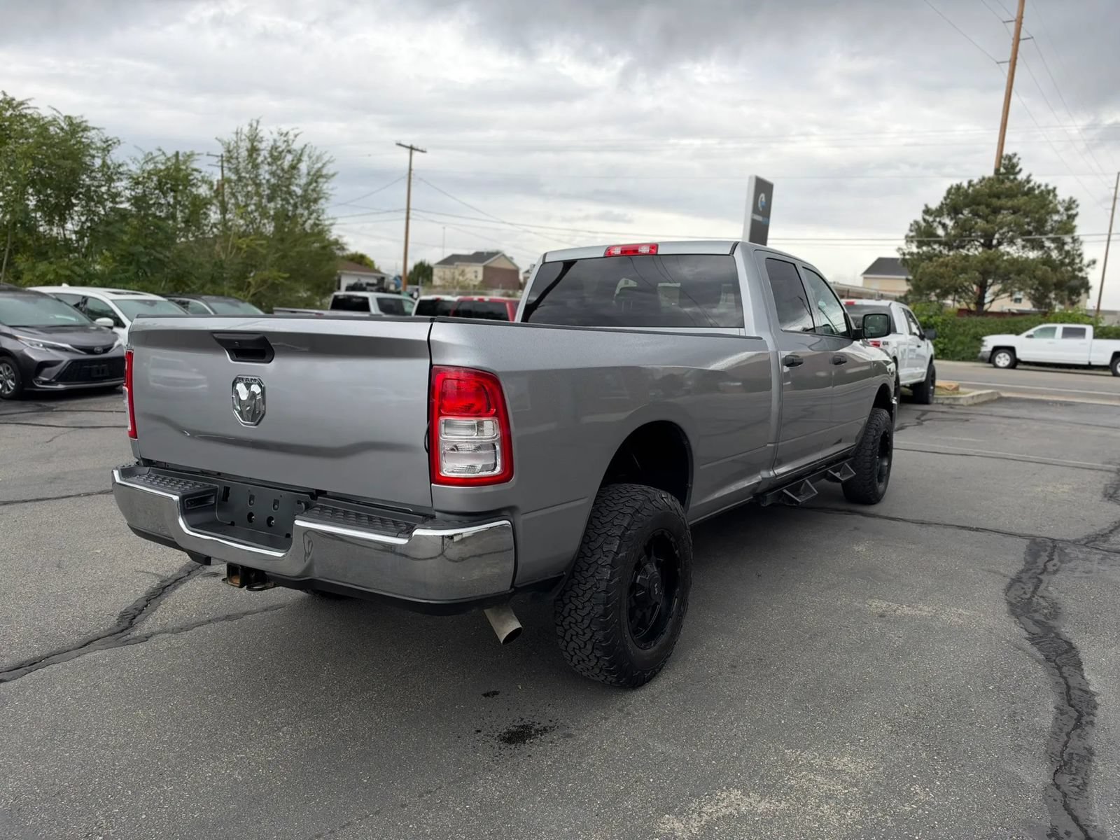 Used 2021 RAM 2500 Tradesman w/ Chrome Appearance Group AWD/4WD image 5