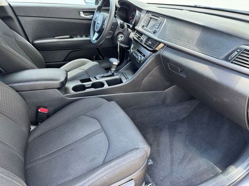 Used 2017 Kia Optima LX FWD image 14