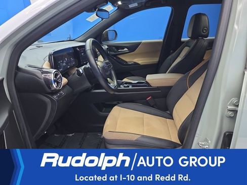 Used 2025 Chevrolet Equinox ACTIV image 9