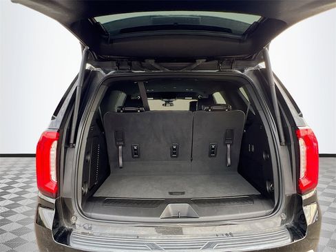 Used 2023 GMC Yukon SLT image 26