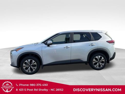 Certified 2023 Nissan Rogue SV FWD image 9