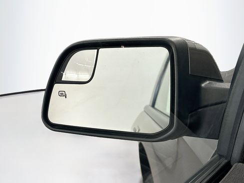 Used 2014 Ford Edge SEL w/ Equipment Group 205A image 16