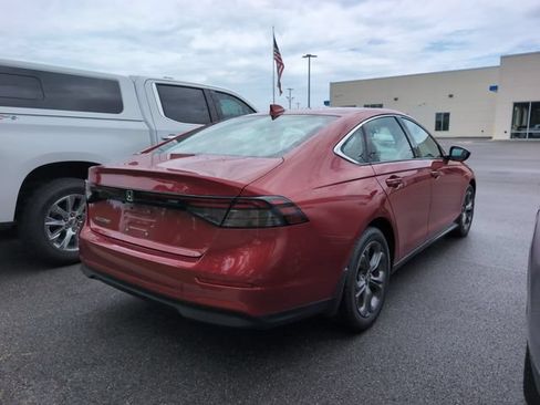 Used 2024 Honda Accord EX image 3