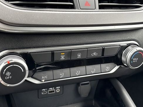 Certified 2024 Nissan Altima 2.5 SR image 14