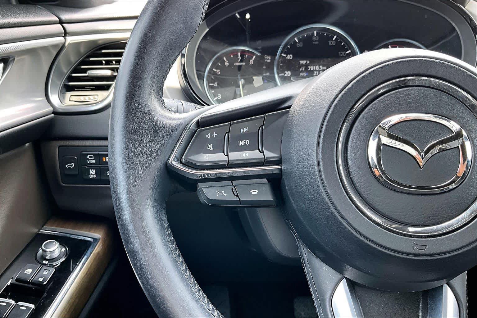 Used 2021 MAZDA CX-9 Signature AWD/4WD image 22