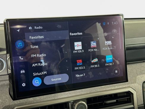 Used 2025 Toyota 4Runner Trailhunter image 15