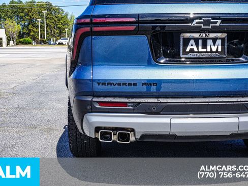 Used 2024 Chevrolet Traverse Z71 w/ LPO, Floor Liner Package image 16