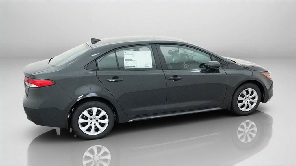 New 2027 Toyota Corolla LE FWD image 8