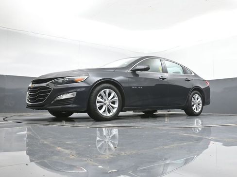 Used 2023 Chevrolet Malibu LT image 35