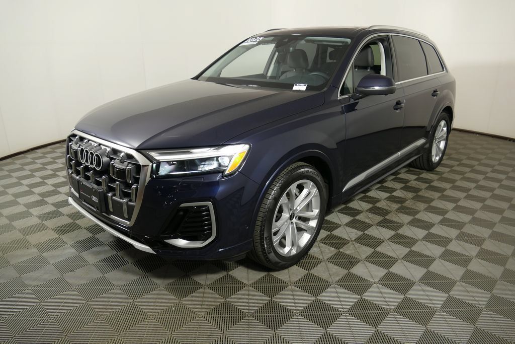 Certified 2026 Audi Q7 3.0T Premium Plus AWD/4WD image 7