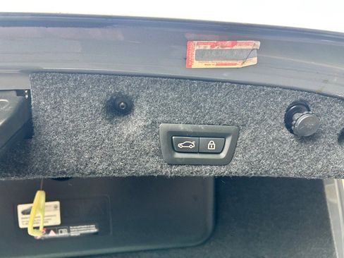 Used 2016 BMW 528i Sedan image 32