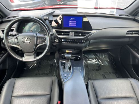 Certified 2024 Lexus UX 250h F Sport FWD image 22