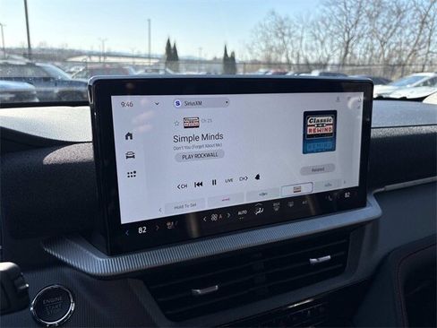 Certified 2025 Ford Explorer ST image 34