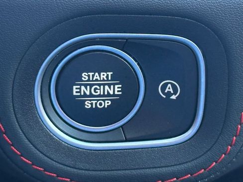 Used 2025 Mercedes-Benz GLE 53 AMG 4MATIC image 34