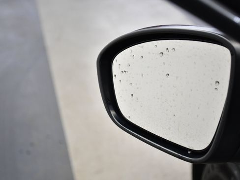 Used 2025 Nissan Altima 2.5 SV image 14