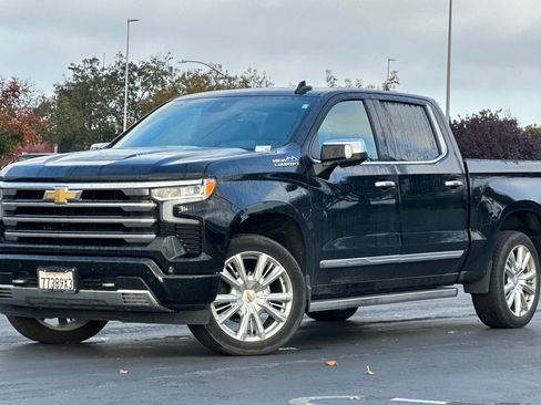 Used 2023 Chevrolet Silverado 1500 High Country w/ High Country Premium Package image 8