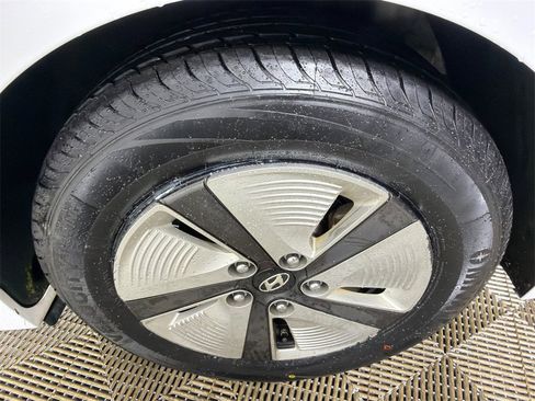 Used 2019 Hyundai Ioniq Blue image 19