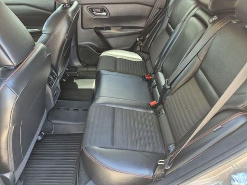 Certified 2025 Nissan Rogue SV AWD/4WD image 21