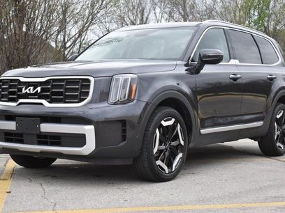Used 2025 Kia Telluride S