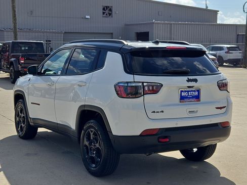 Used 2024 Jeep Compass Trailhawk AWD/4WD image 6