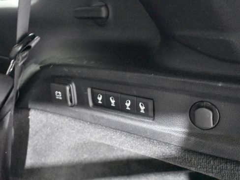 Used 2021 Jeep Grand Cherokee L Overland w/ Luxury Tech Group IV image 34