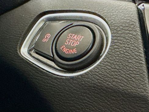 Used 2018 BMW X1 xDrive28i image 19