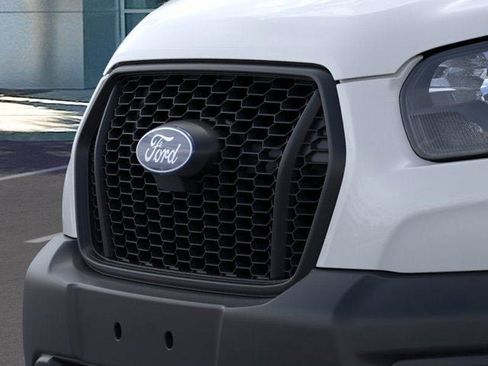 New 2026 Ford Transit 250 148 Medium Roof image 17