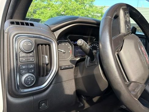 Used 2020 GMC Sierra 1500 AT4 w/ AT4 Premium Package AWD/4WD image 11
