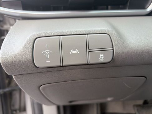 Used 2023 Hyundai Elantra SEL w/ Convenience Package image 15