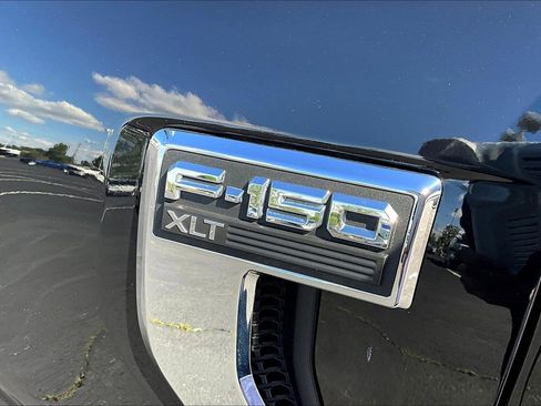 Used 2022 Ford F150 XLT w/ Equipment Group 302A High AWD/4WD image 31