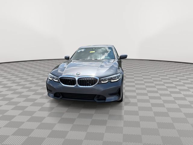 Used 2022 BMW 330i Sedan RWD image 4