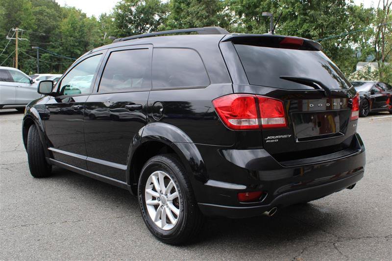 Used 2014 Dodge Journey SXT w/ Flexible Seating Group AWD/4WD image 3