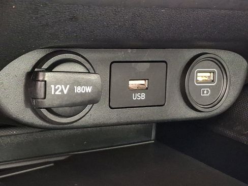 Certified 2023 Hyundai Elantra Limited w/ Cargo Package image 27