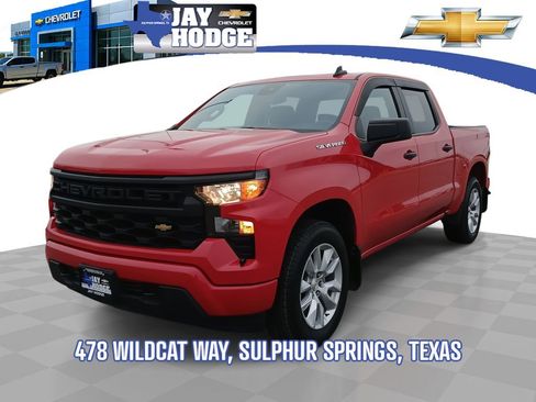 Used 2022 Chevrolet Silverado 1500 Custom image 1