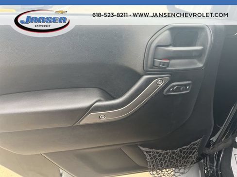 Used 2014 Jeep Wrangler Sport w/ Quick Order Package 24S AWD/4WD image 19